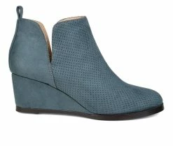 Women's Journee Collection Mylee Wedge Booties